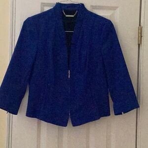 White house Black Market Ladies zippered jacket